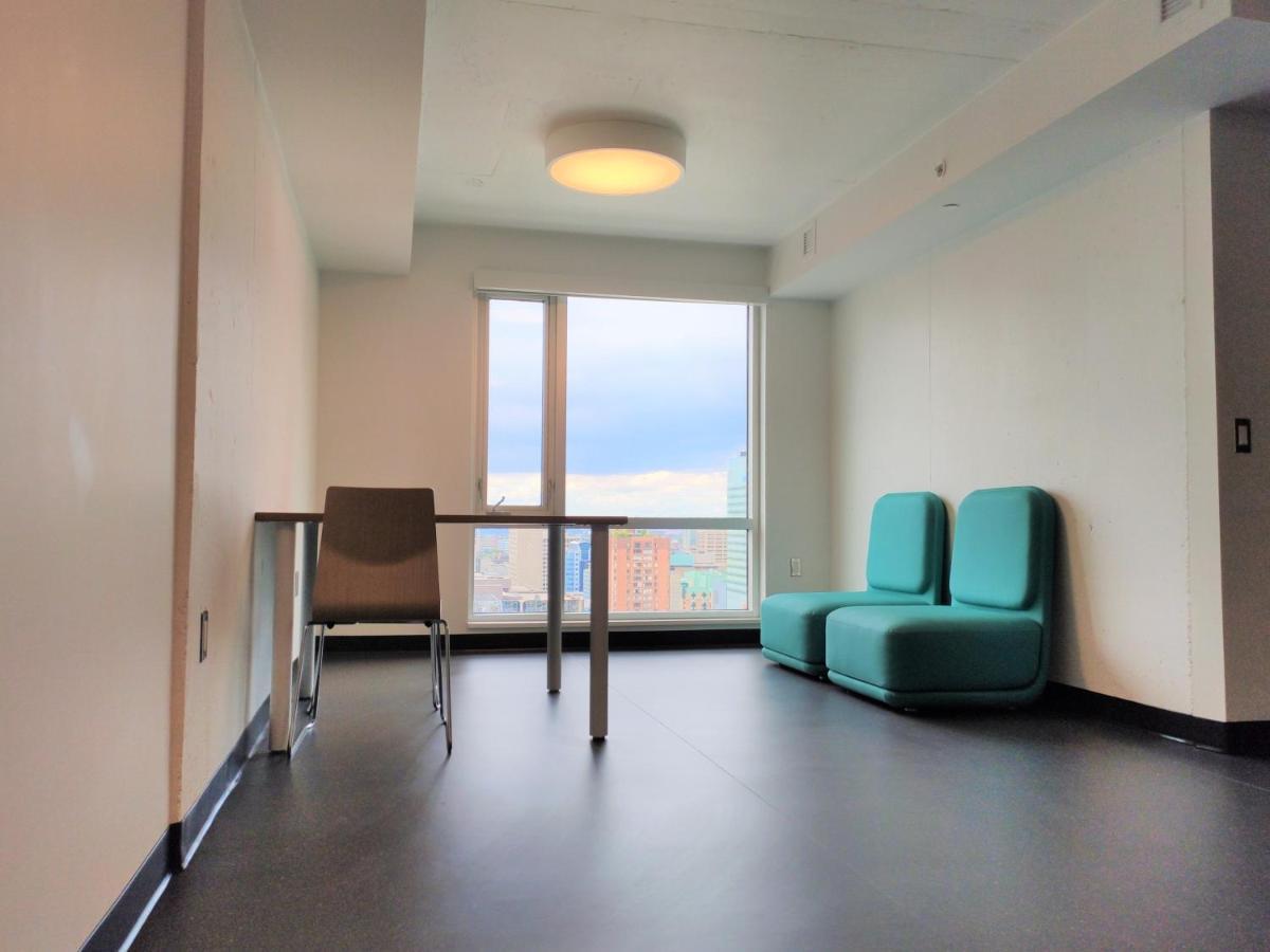 Toronto Metropolitan University-Daphne Cockwell Complex Residence Экстерьер фото