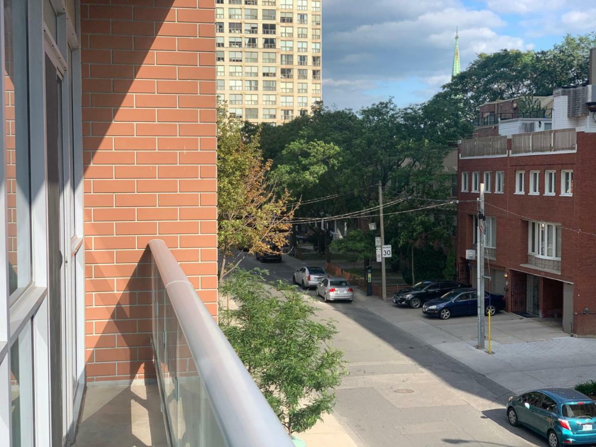 Toronto Metropolitan University-Daphne Cockwell Complex Residence Экстерьер фото